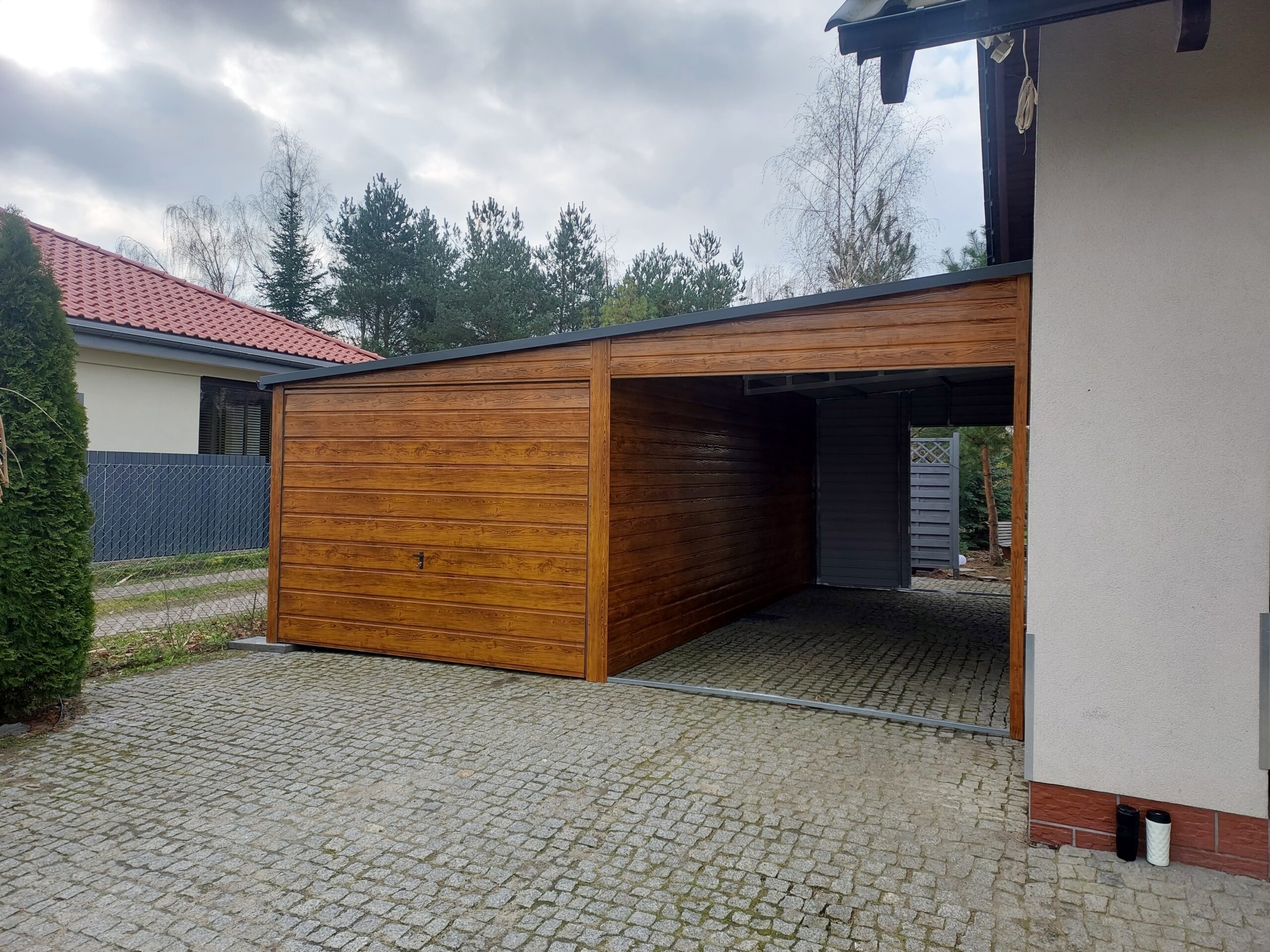 Garaż 3m x 6m + wiata 3m x 6m