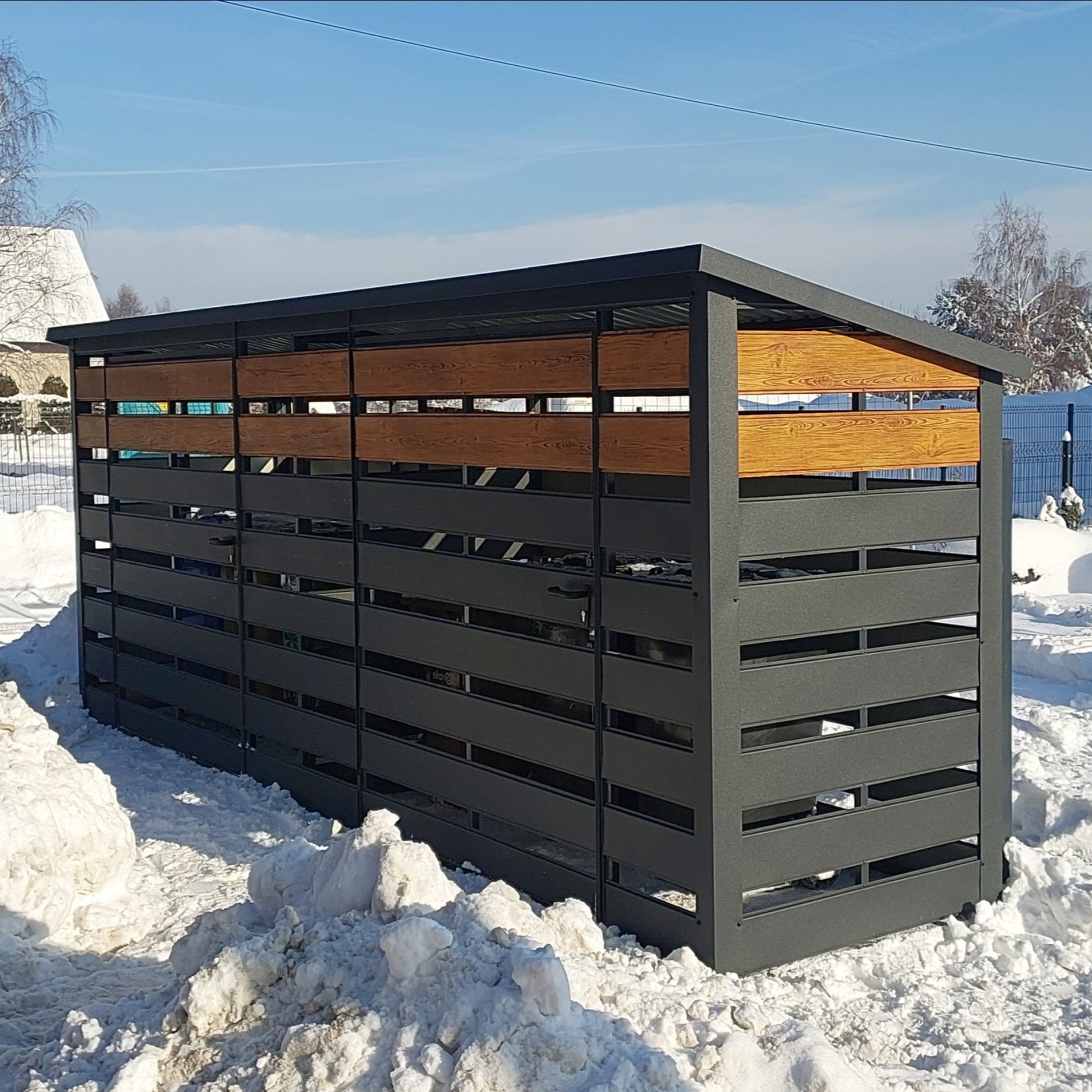 Wiata śmietnikowa 5m x 1.6m