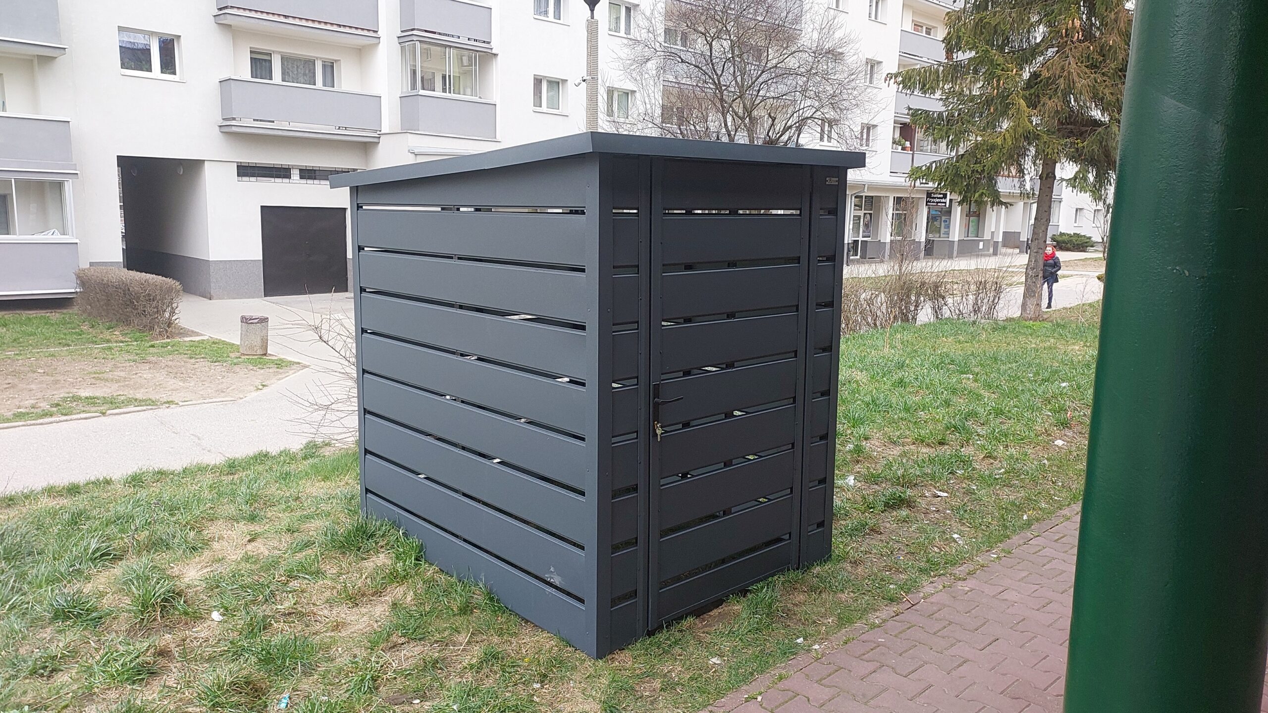 Wiata śmietnikowa 1,5m x 2m